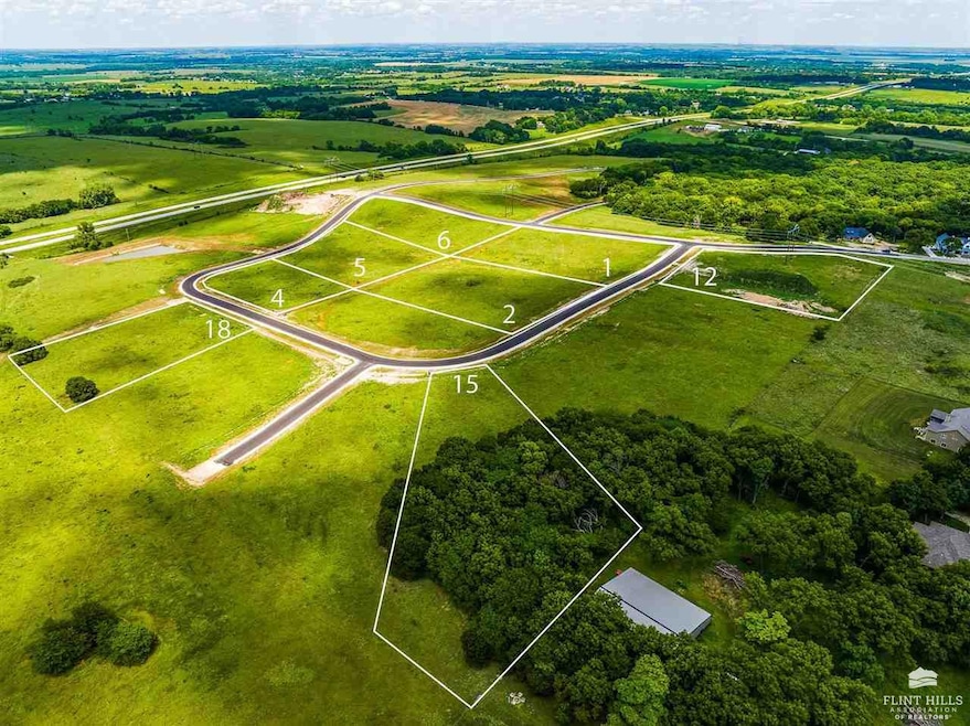 14398 Prairie W, Wamego, KS 66547 - photo 1