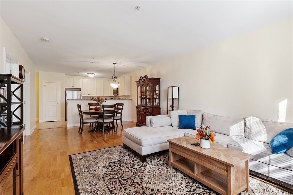 3 Harvest Dr unit 107, North Andover, MA 01845 - photo 1