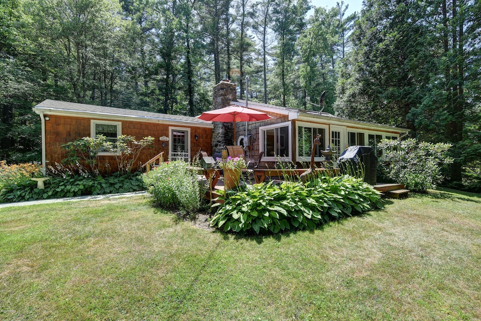 37 Pine St, New Marlborough, MA 01230 - photo 1