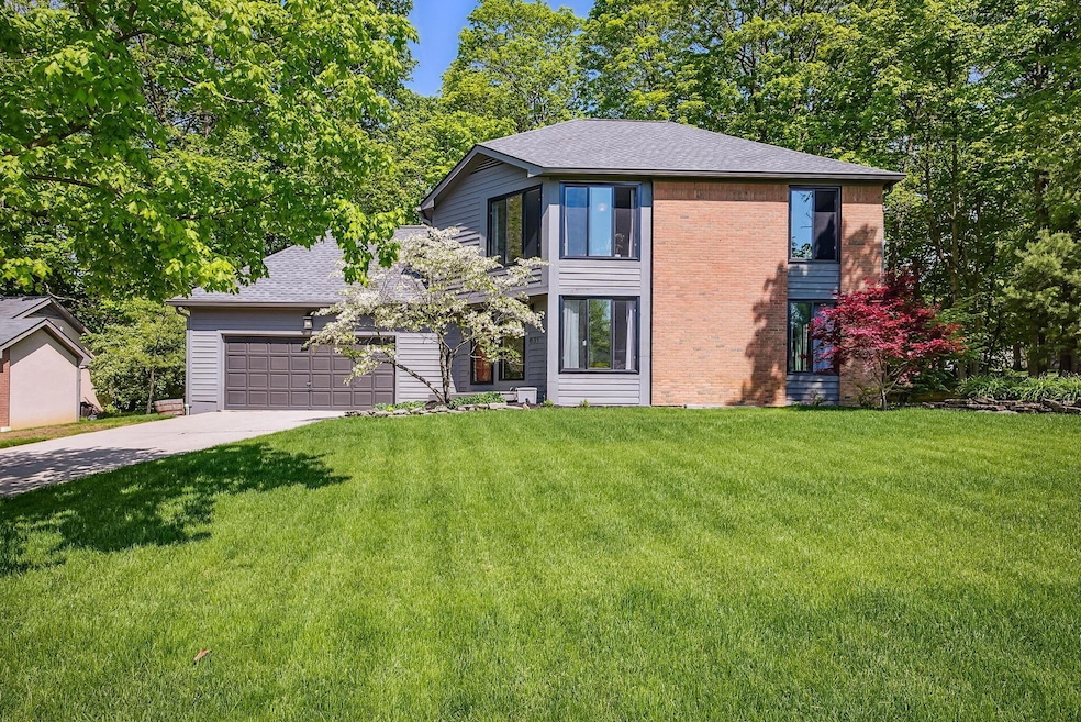 46-web-or-mls-631-sycamore-pl