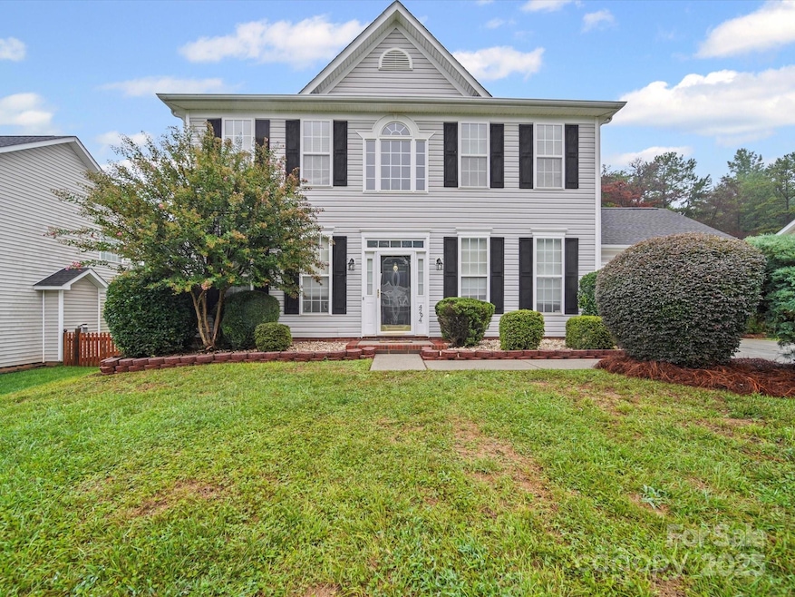 For Sale $415,000 • Co-Listing Agent