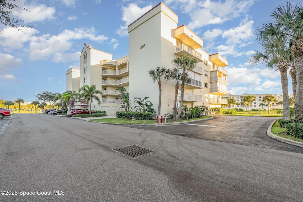 8961 Lake Dr unit 506, Cape Canaveral, FL 32920 - photo 1