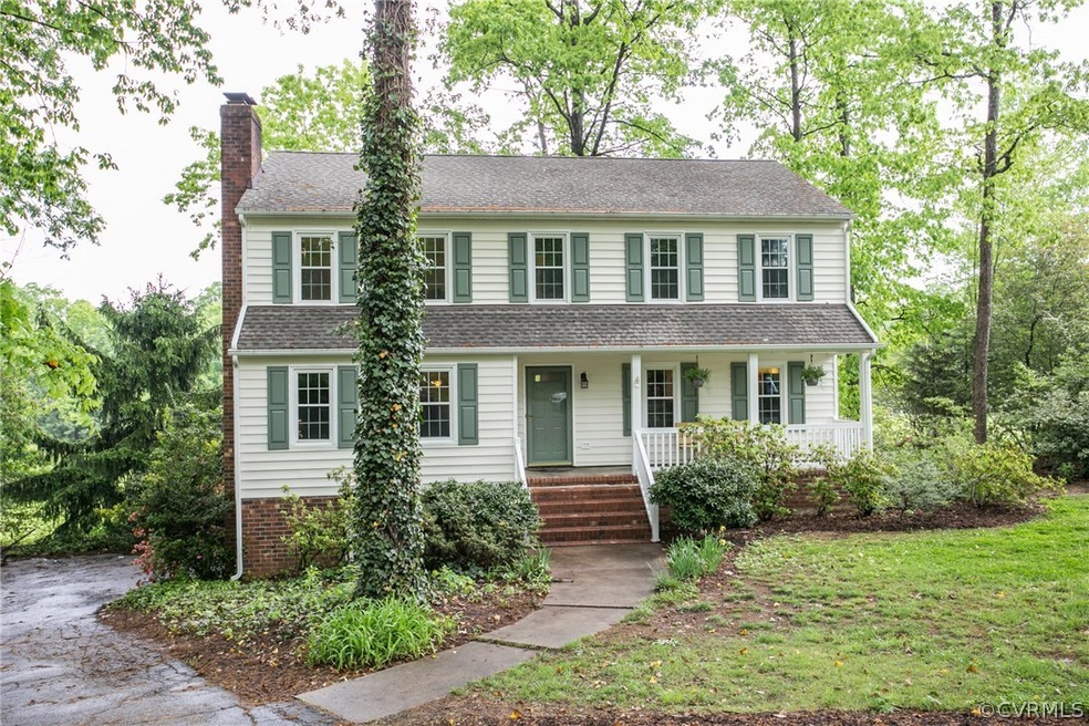 1105 Queensgate Court!