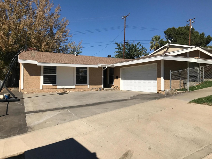 5B76E434-B478-41D1-8880-1ABCFE046124