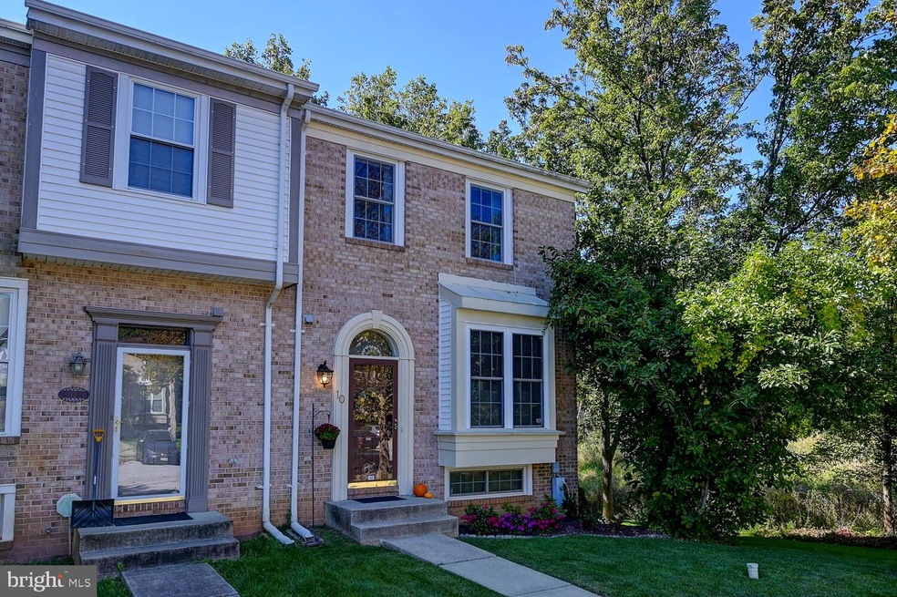 10 Hunting Horn Cir, Reisterstown, MD 21136 - photo 1