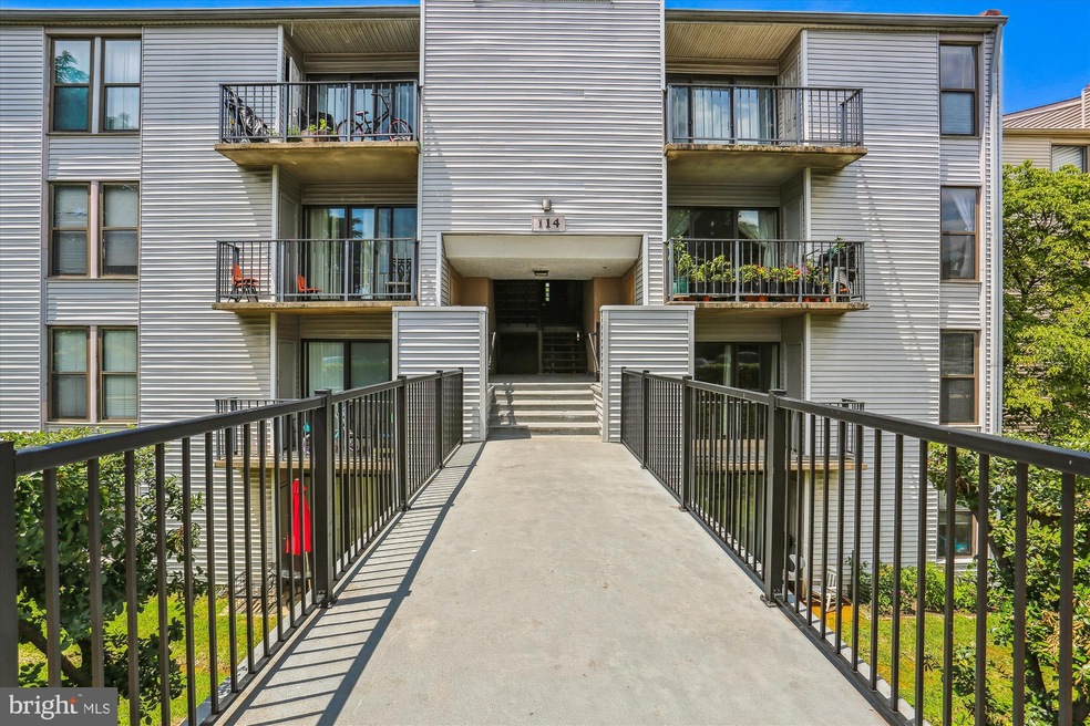 114 Duvall Ln unit 100-104, Gaithersburg, MD 20877 - photo 1