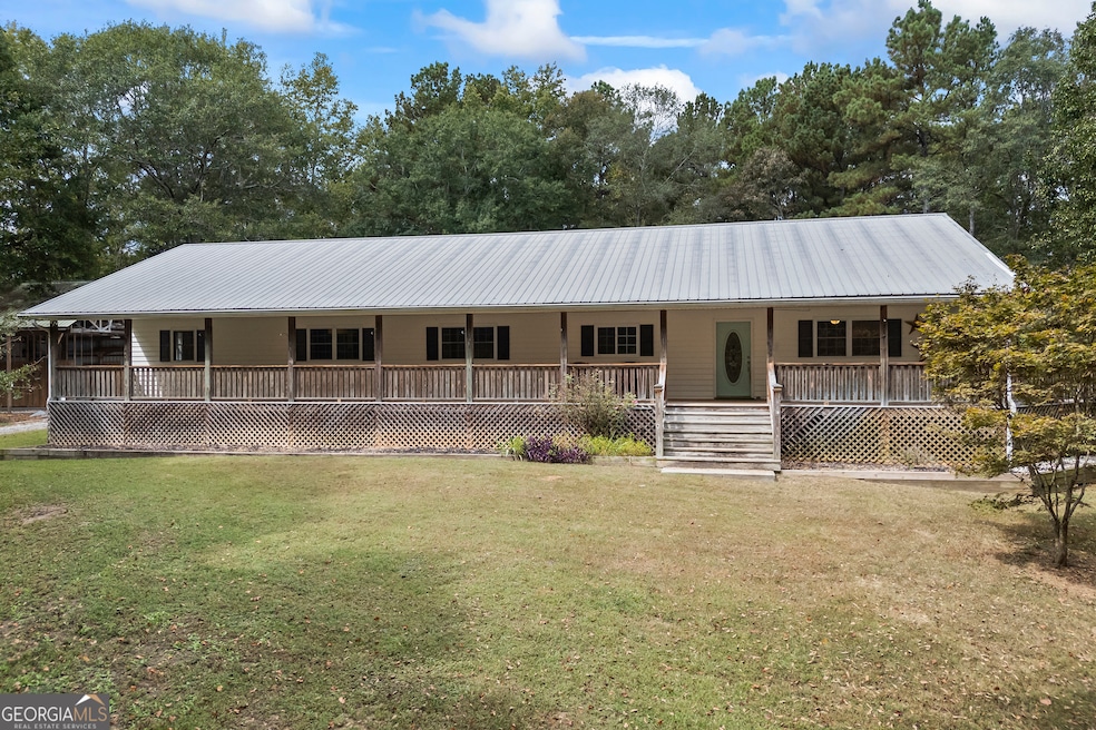 For Sale $549,900 • Co-Listing Agent