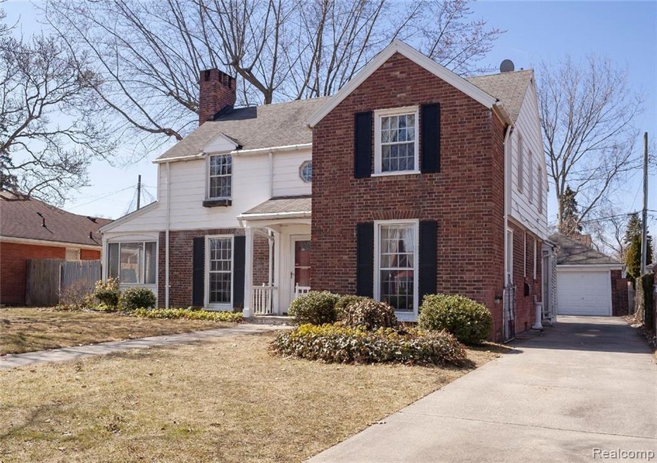 13300 E Outer Dr, Detroit, MI 48224 - photo 1