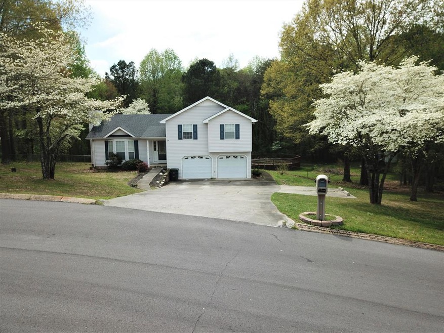 2109 Millican Ln, Dalton, GA 30721 - photo 1