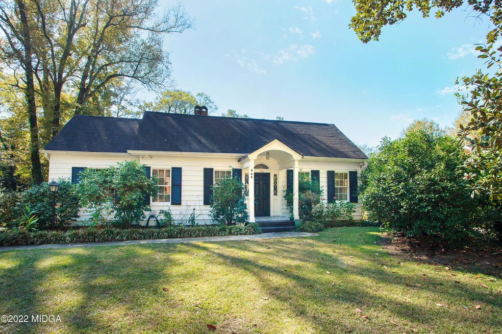 944 Nottingham Dr, Macon, GA 31211 - photo 1