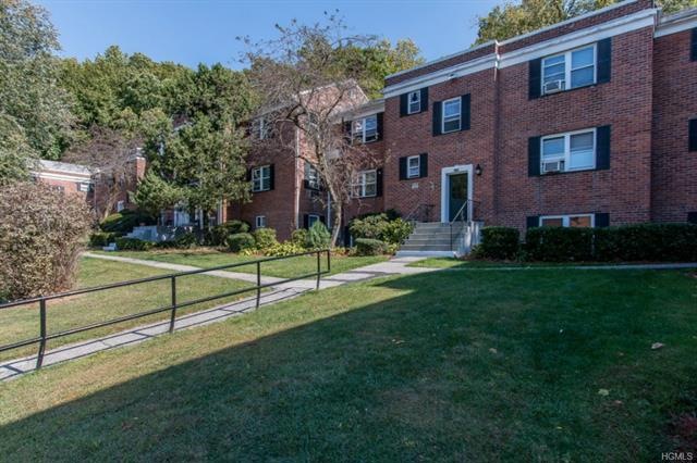 129 S Highland Ave unit C6, Ossining, NY 10562 - photo 1