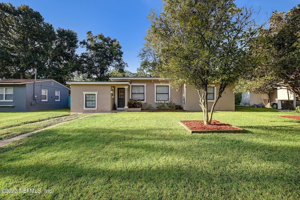 4780 Beverly Cir, Jacksonville, FL 32210 - photo 1