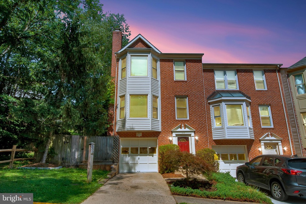 308 Sunny Hill Ct, Stafford, VA 22554 - photo 1