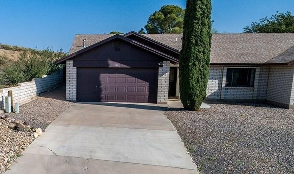 963 Gordon Dr, Kingman, AZ 86409 - photo 1