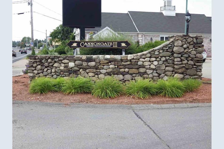 179 Cannongate III, Nashua, NH 03063 - photo 1