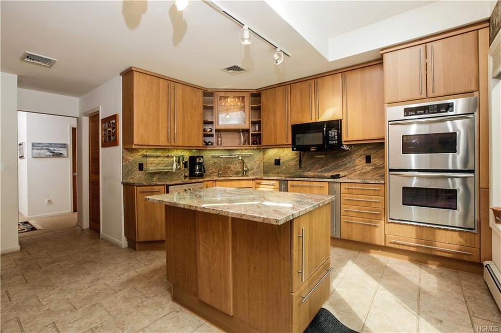 66 Clearwood Ct, Somers, NY 10589 - photo 1