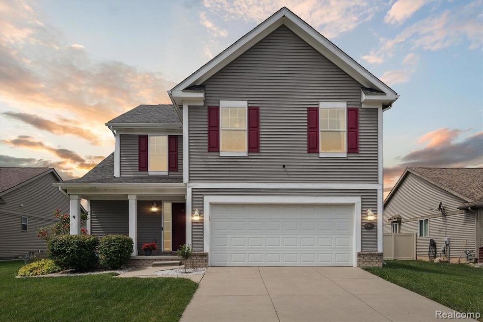 Welcome home to 9363 Olde Hickory Ln!