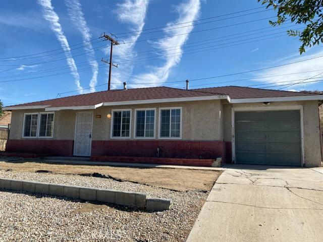 15135 Hesperia Rd, Victorville, CA 92395 - photo 1