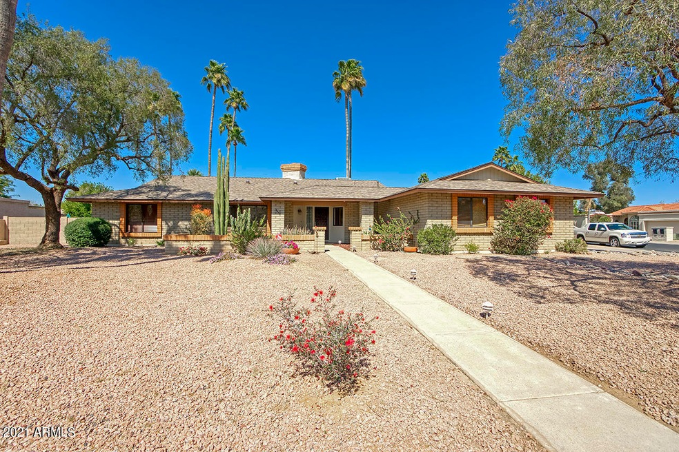 5428 E Laurel Ln_01