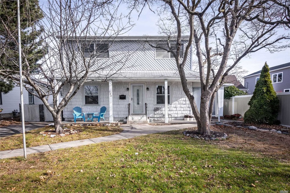 713 Prospect Place, Bellmore, NY 11710 - photo 1