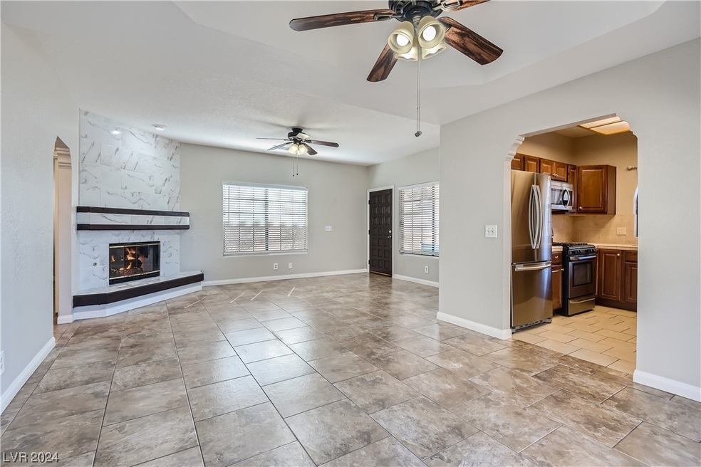 Lower level 1409 Santa Margarita unit 