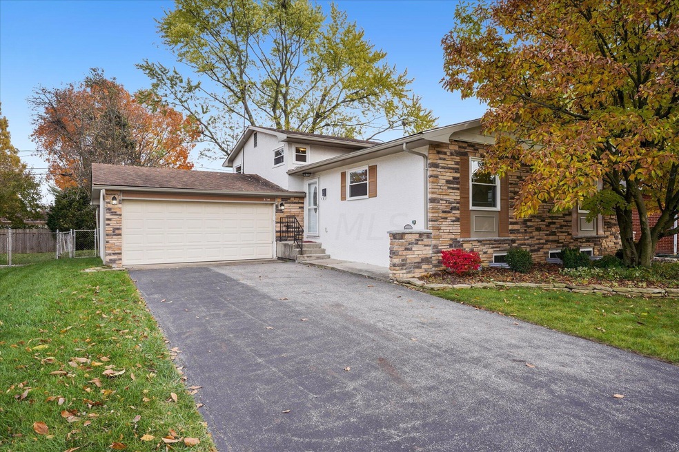 5714 Lindenwood Rd, Columbus, OH 43229 - photo 1