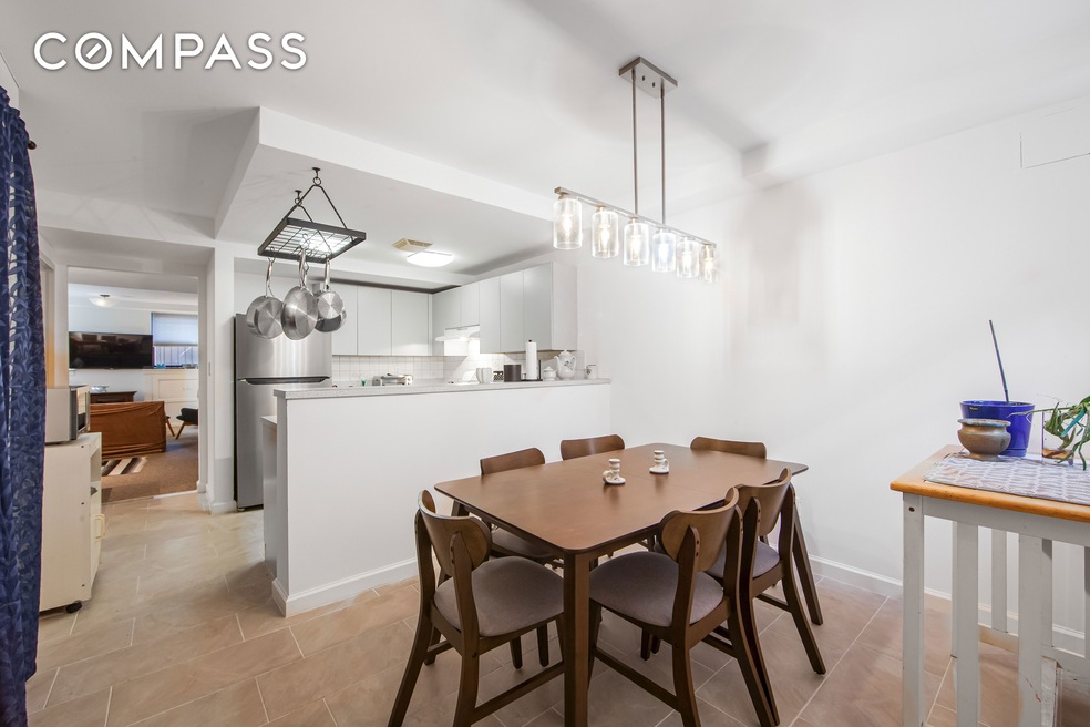 129 Waverly Ave unit 1, Brooklyn, NY 11205 - photo 1