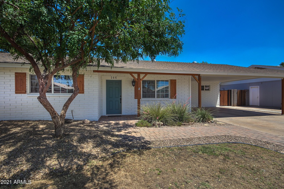 146 W Hackamore Ave-5
