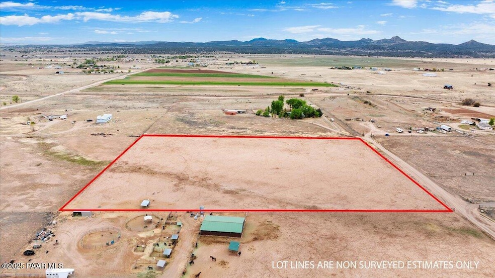 25755 N Matli Ln, Paulden, AZ 86334 - photo 1