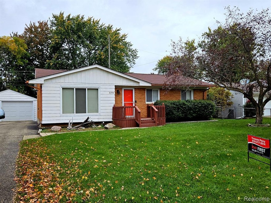 5394 Westchester Dr, Flint, MI 48532 - photo 1