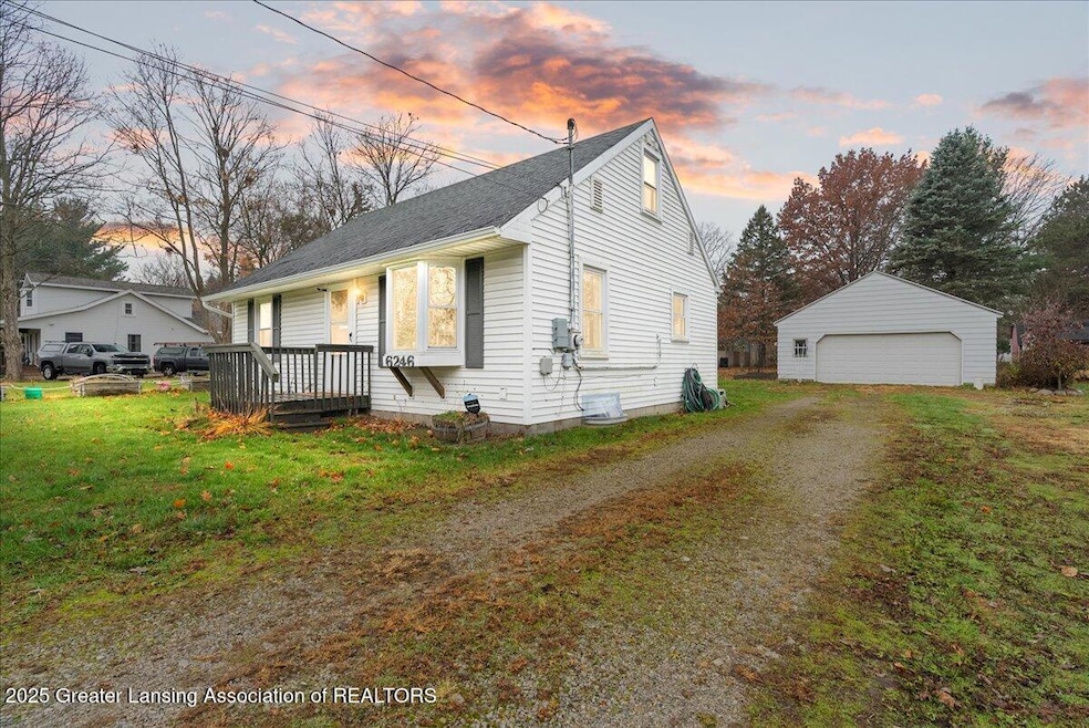 6246 Gardenia Ave, Lansing, MI 48911 - photo 1