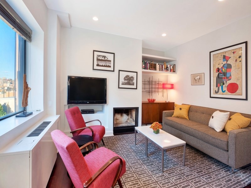 196 6th Ave unit 7A, New York, NY 10013 - photo 1