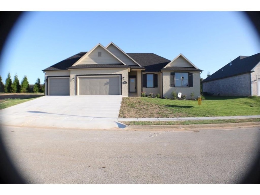 1361 Colonel McNeil Dr, Prairie Grove, AR 72753 - photo 1