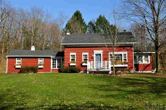 345 Winter St, North Greenbush, NY 12018 - photo 1