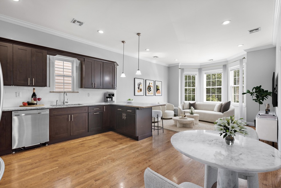 124 Highpoint Ave unit 2, Weehawken, NJ 07086 - photo 1