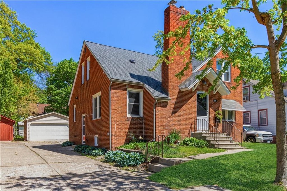 4041 12th St, Des Moines, IA 50313 - photo 1