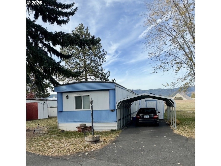 1809 26th St, La Grande, OR 97850 - photo 1