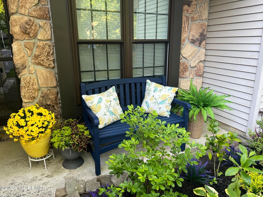 79 Horseshoe Ct, Oceanport, NJ 07757 - photo 1