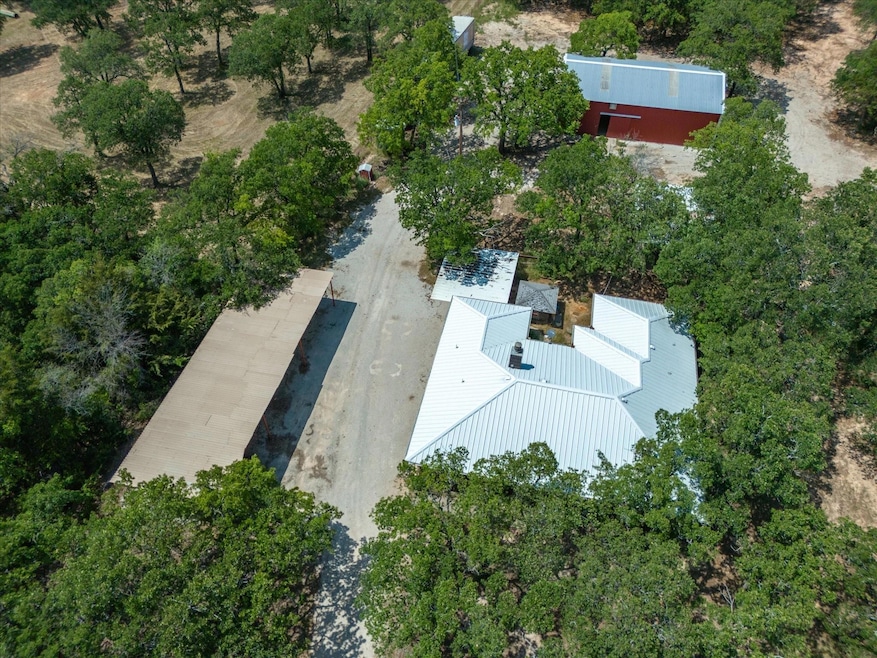 320 Private Road 2697, Alvord, TX 76225 - photo 1