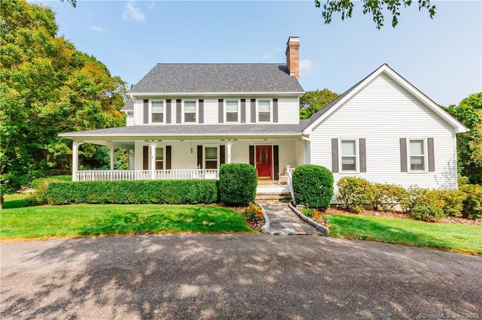 22 Rolling Brook Ln, Shelton, CT 06484 - photo 1