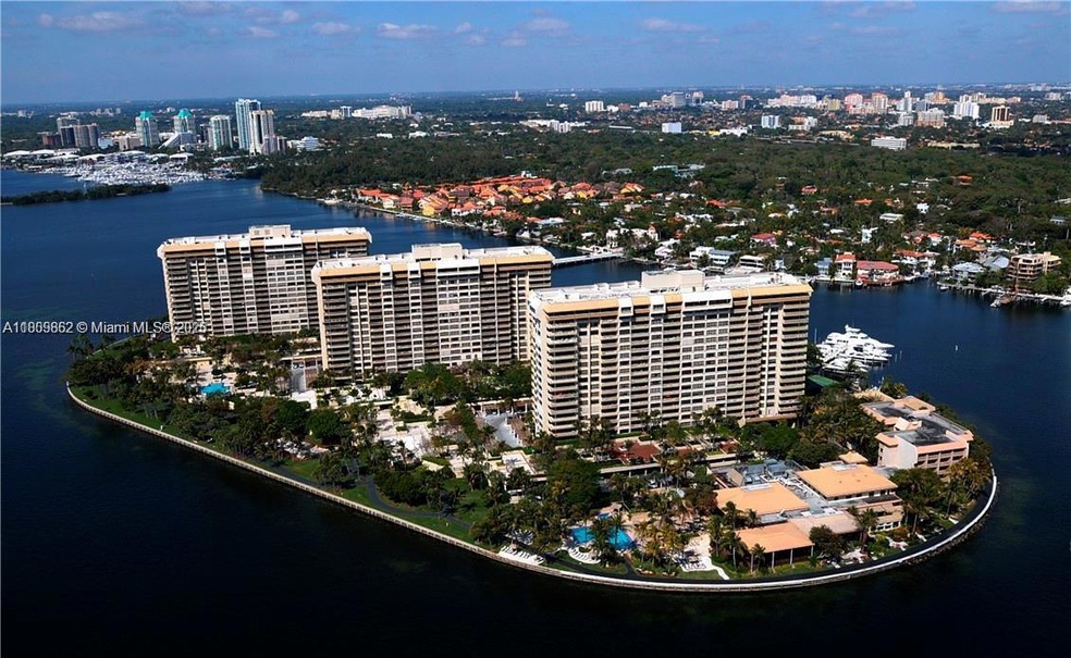 GROVE ISLE