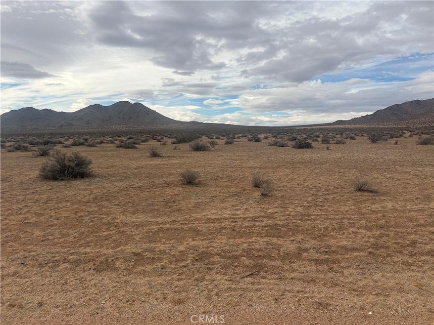 0 Comanche Rd unit HD25261636, Apple Valley, CA 92307 - photo 1