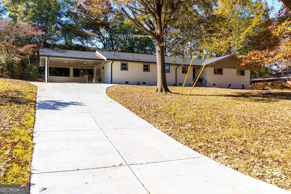 4882 Golden Dr SW, Mableton, GA 30126 - photo 1