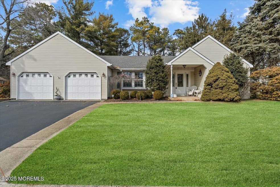 7 Ardmore Front Exterior Straight