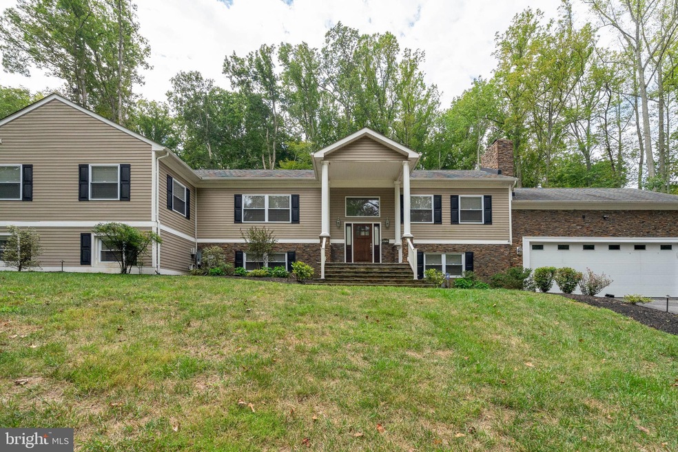 14721 Dunbarton Dr, Upper Marlboro, MD 20772 - photo 1