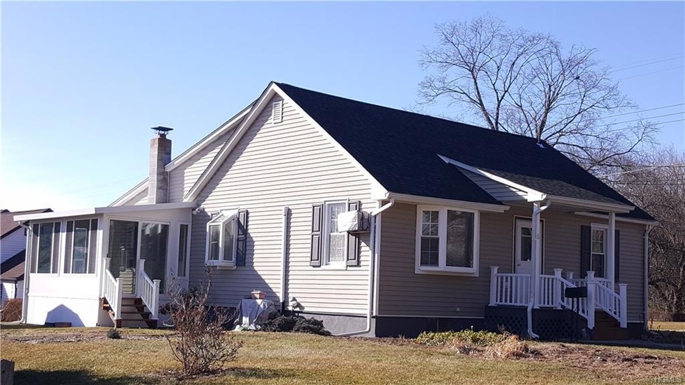 8 Hillcrest Ave, Walden, NY 12586 - photo 1