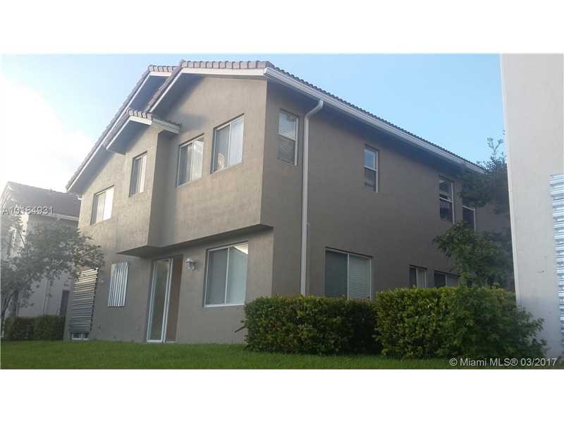 3024 Laurel Ridge Cir, Riviera Beach, FL 33404 - photo 1