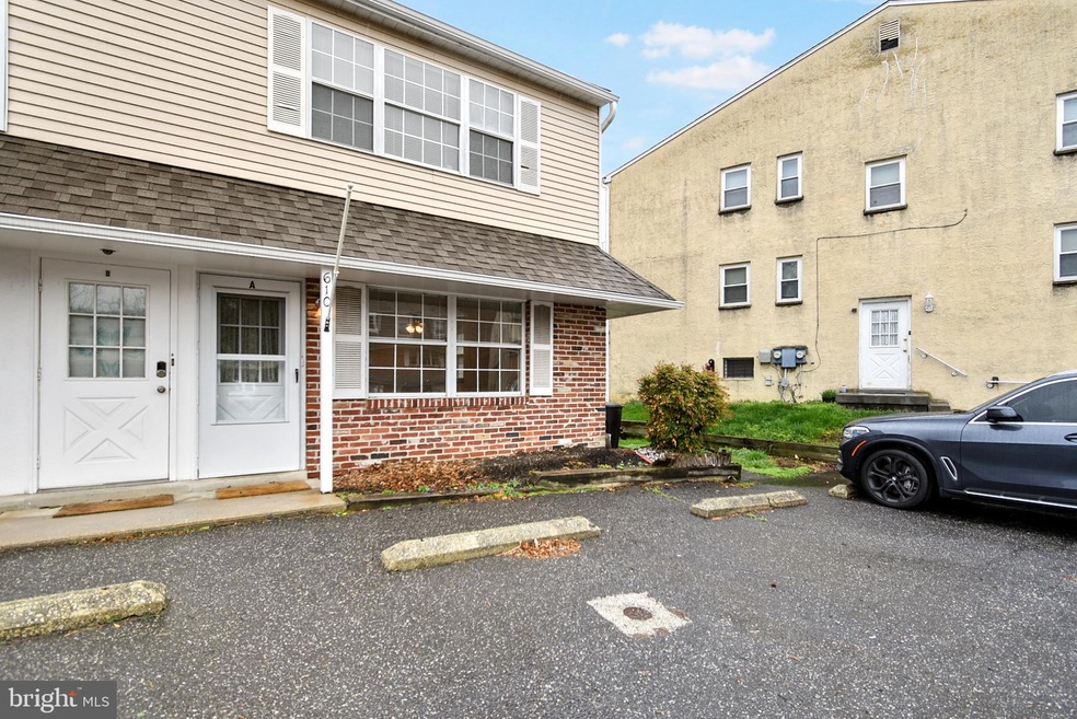610 Country Ln unit A, Morton, PA 19070 - photo 1
