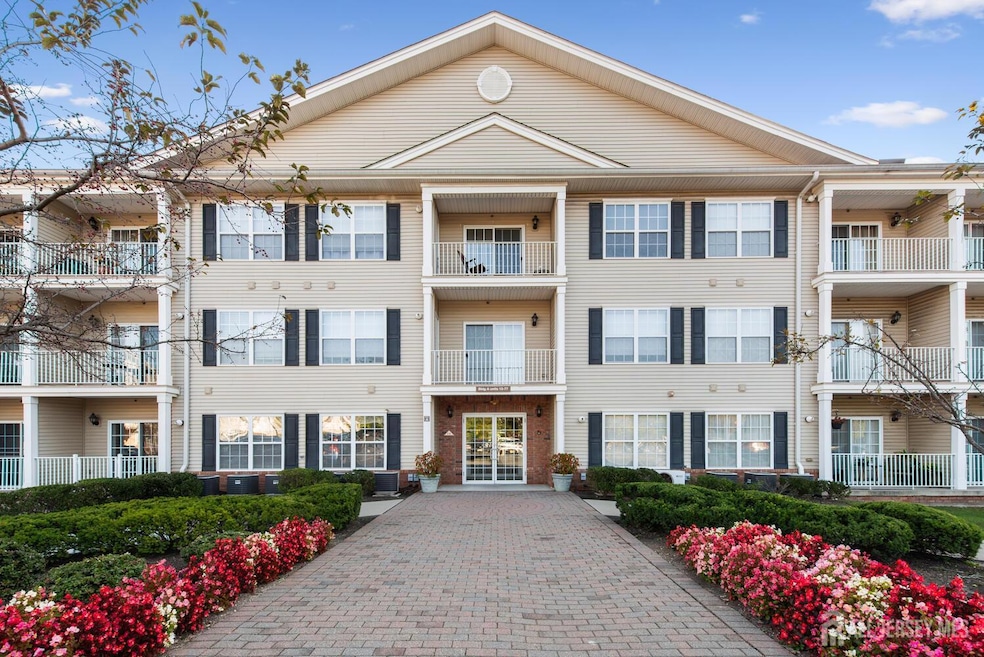 The Village at Historic Clara Barton, Edison, NJ 08837 - photo 1