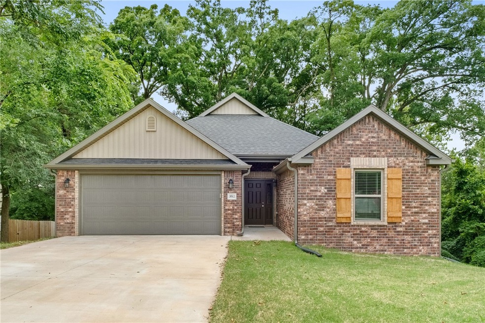 3512 Oglethorpe St, Springdale, AR 72764 - photo 1